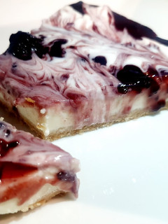 Una foto de Tarta de yogurth y Leche condensada