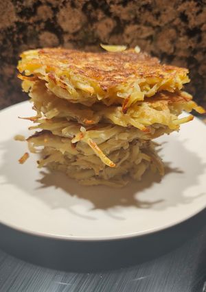Une photo de RÖSTI de pommes de Terre