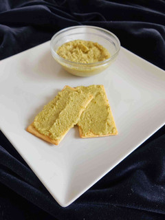 Una foto de Paté de olivas verde vegano