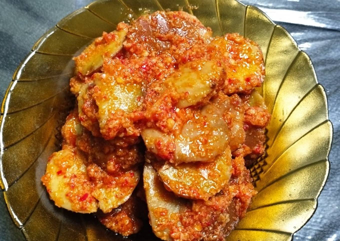 Jengkol masak merah