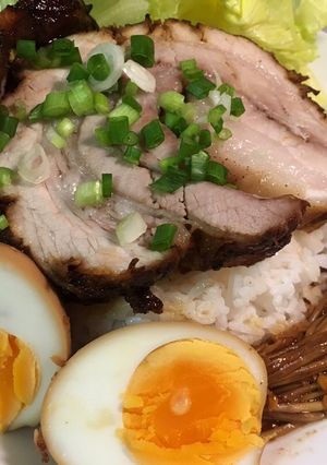 รูปของ หมูชาชู