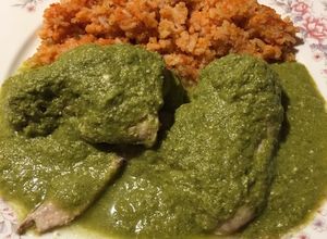 Una foto de Mole verde