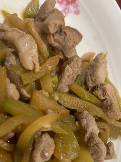 佛手瓜炒肉絲 的食譜成品照片