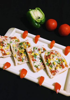 A picture of 10 minutes Pizza Toast.