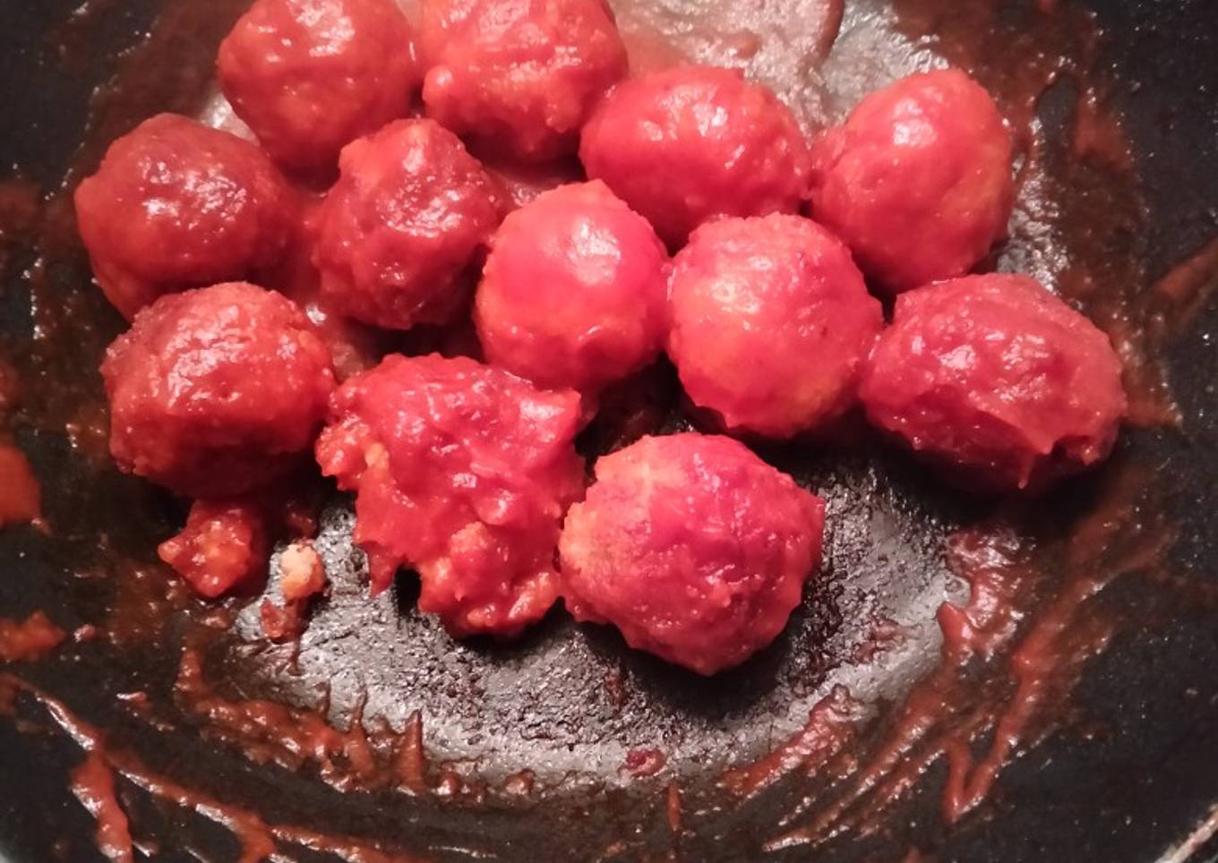 Albóndigas de pollo con tomate