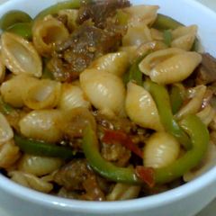 A picture of Beef Bell Pepper Pasta #throwbackthursdayfour.