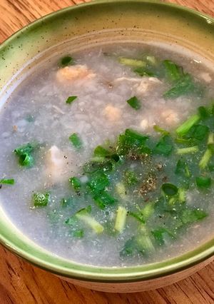Hình của món Canh khoai môn bào nấu tôm.