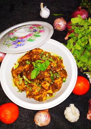 A picture of Urad dal ke fare.