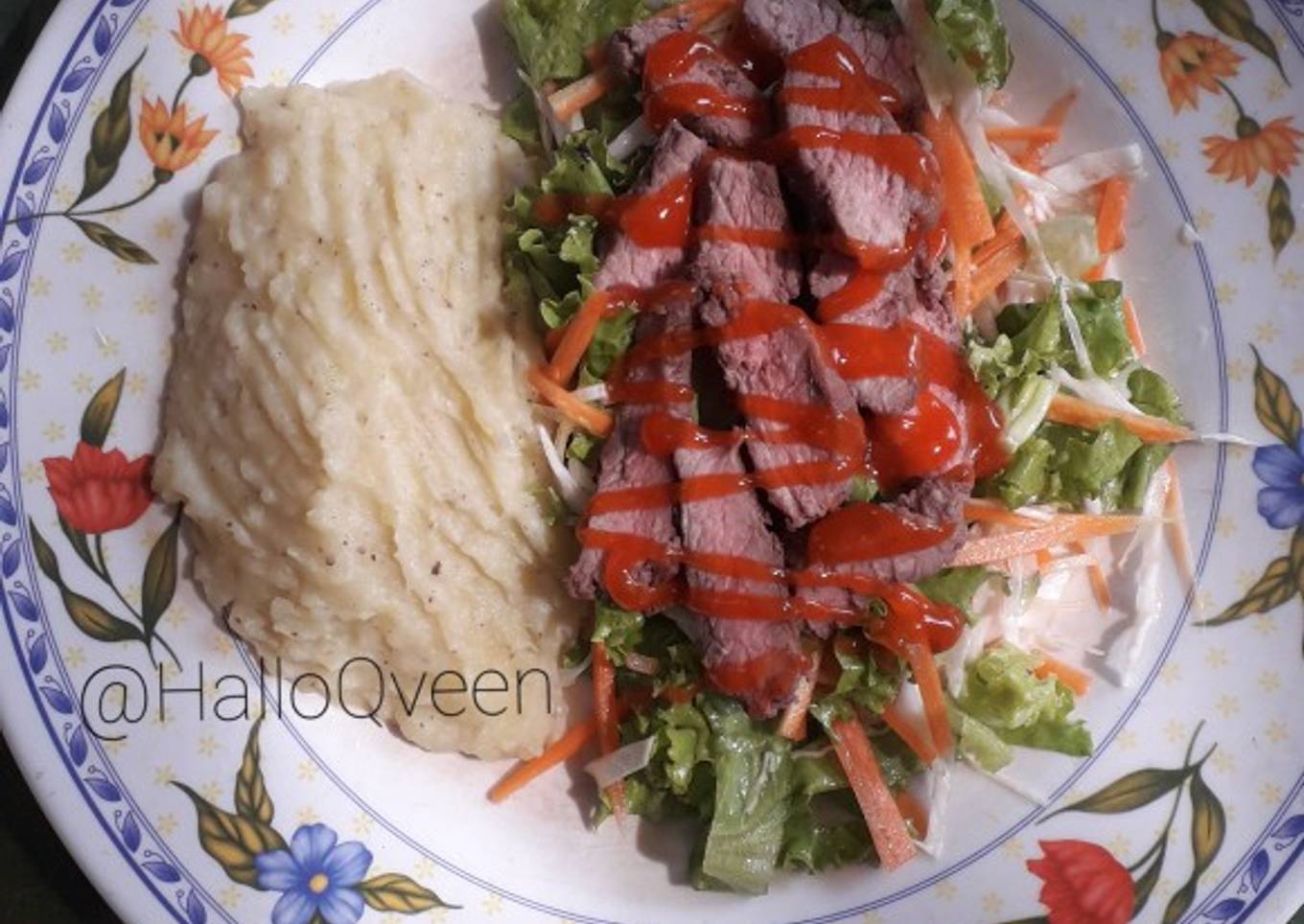 Salad with Beef Steak and Mashed Potato