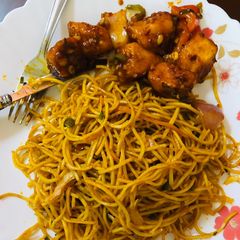 A picture of Vegetable chowmein.