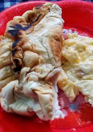 A picture of Fried bread and omellete.