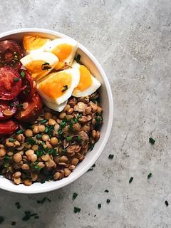 Una foto de Ensalada de lentejas. Receta sana y equilibrada