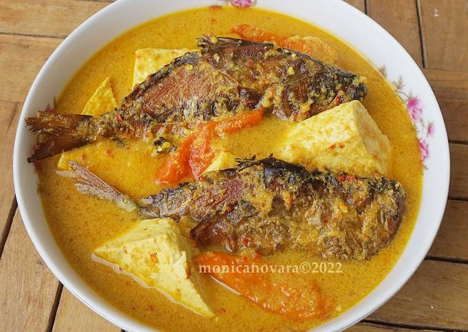 Resep Mangut Ikan Asap Oleh Monica Novara H Cookpad