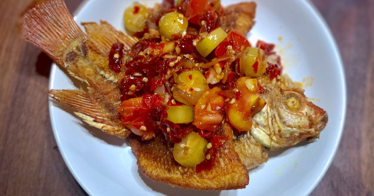 Ikan Goreng Sambal Guyur