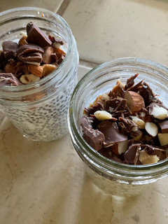 A picture of Chia seeds pudding.