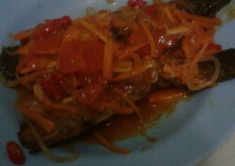 Resep Lele goreng saos padang yang enak Untuk Jualan