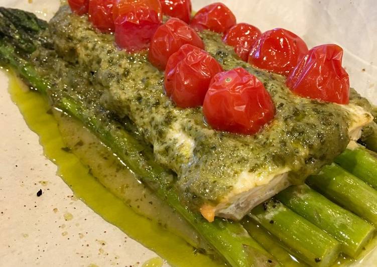 Tomato Pesto Salmon Tomato Pesto Salmon