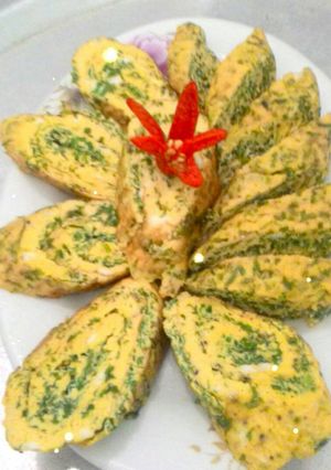 Hình của món Trứng chiên lá hẹ.