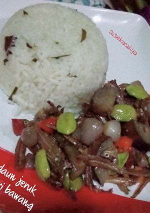 Foto resep Nasi daun jeruk + Oseng teri bawang