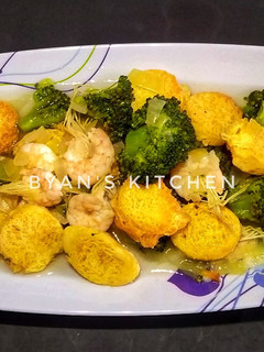 Foto resep Tumis Brokoli + Udang + Tofu