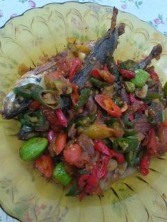 Foto resep Oseng ikan cue campur pete
