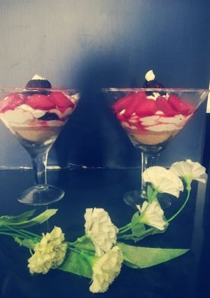 A picture of Hot strawberry Basil Pudding.