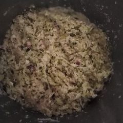 A picture of Creamed cabbage.