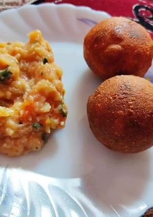 A picture of Litti Chokha.