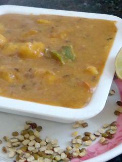 अंकुरित हरी मूंग चीला (Ankurit hari moong cheela recipe in Hindi) रेसिपी मुख्य फोटो