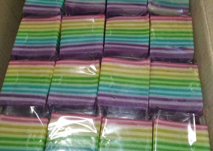 Resep Lapis Rainbow Oleh Umi Latifah - Cookpad