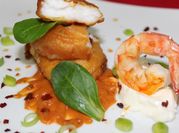 Una foto de langostinos tempura