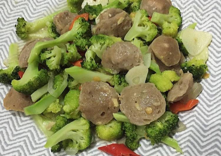Bumbu memasak Tumis Brokoli Bakso Lezat