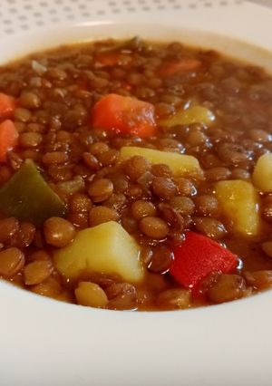 O poză a rețetei Mâncare de linte verde cu legume.