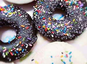 Una foto de Donuts, donas, sin levadura