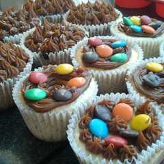 Una foto de Muffins de vainilla facil y riquísimos!!