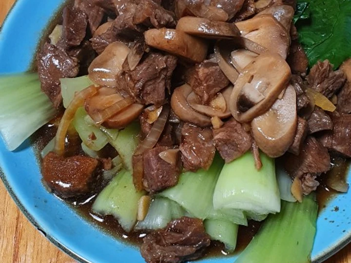 Langkah Gampang Membuat Resep Tumis Daging Sapi Pokcoy yang Enak