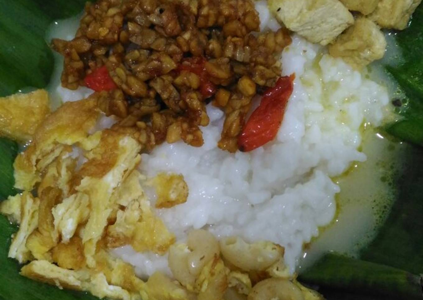 Bubur gurih dari nasi sisa