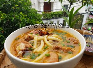 Hình của món Bánh canh bột xắt nấu thịt gà,riêu tôm thịt.