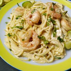 Creamy Spaghetti With Prawn A picture of Creamy Spaghetti With Prawn.