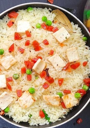 मटर पनीर पुलाव (matar paneer pulao recipe in Hindi) रेसिपी मुख्य फोटो