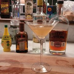 A picture of Bourbon Between the Sheets.