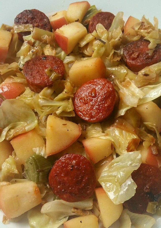 A picture of Vickys Sauteed Cabbage with Leek and Apple, GF DF EF SF NF.