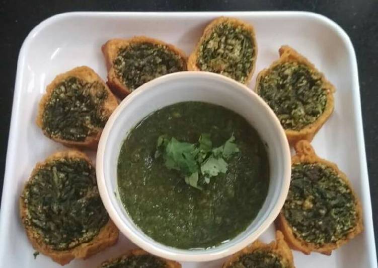 Palak ke kalmi badey