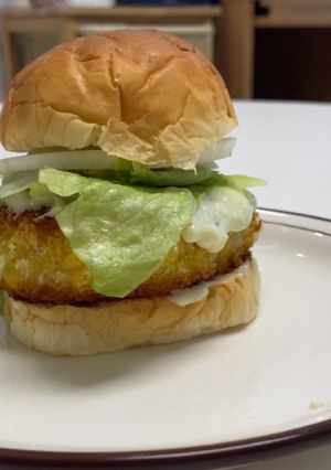 A picture of Wasabi Shrimp Burger.