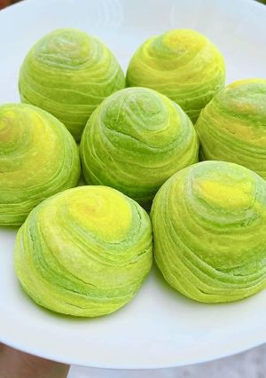 Hình của món Bánh nghàn lớp 🥮.