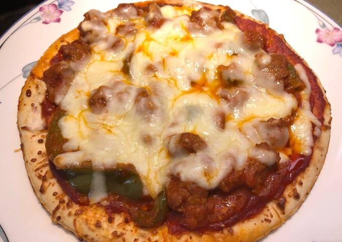 Step-by-Step Guide to Prepare Super Quick Homemade Quick and Easy Sausage Pizza