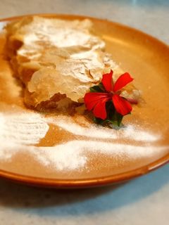 Almás lime-os rétes recept fotója