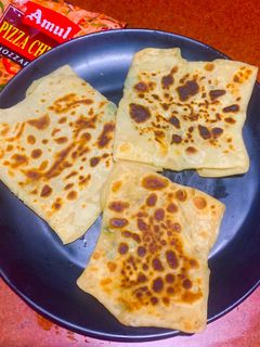 চিজ পরটা(cheese paratha recipe in Bengali) রেসিপির প্রধান ছবি