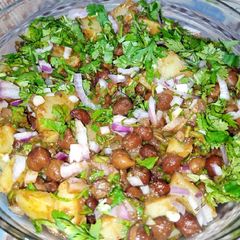 A picture of Memoni Black Chickpea And Potato Chaat.