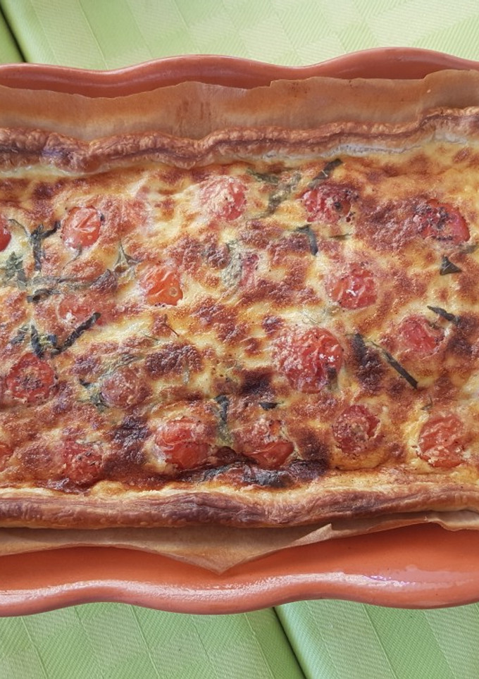 Una foto de Quiche de tomates cherry